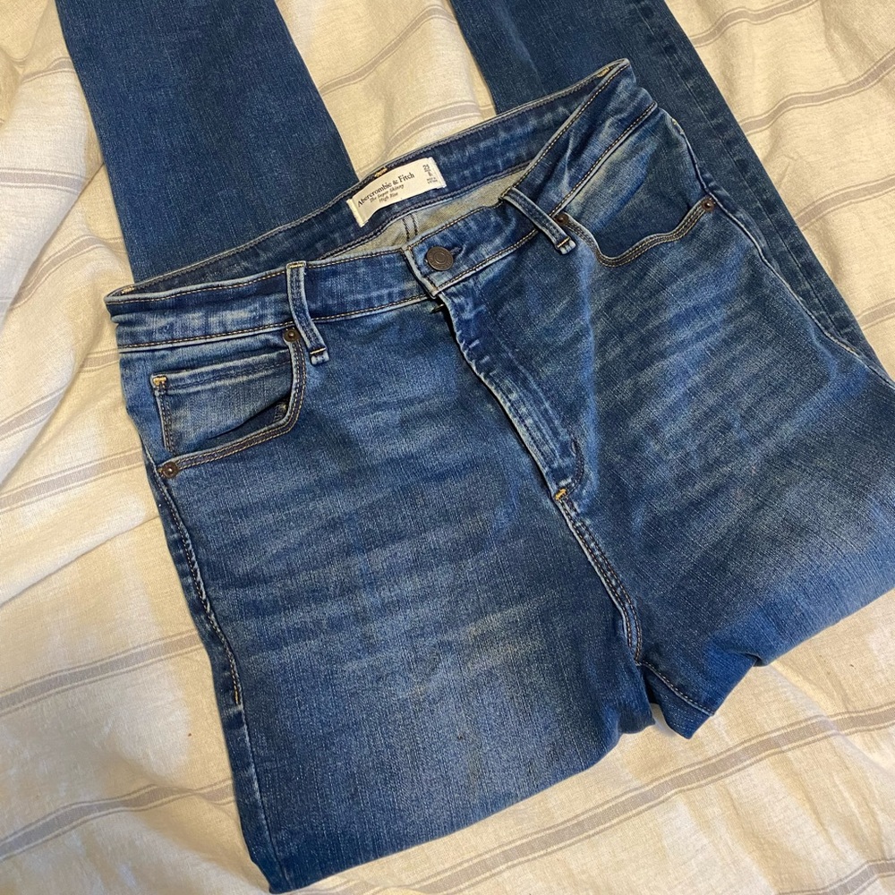 Super high rise skinny jeans A&F women’s 29/8